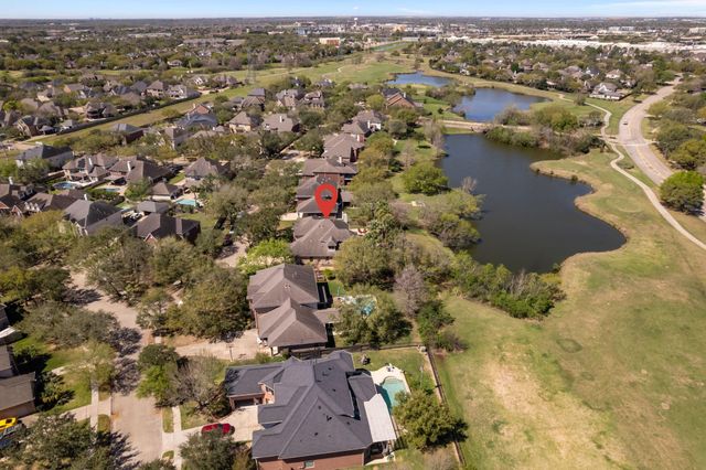 2823 Irvington Drive, Pearland, TX 77584