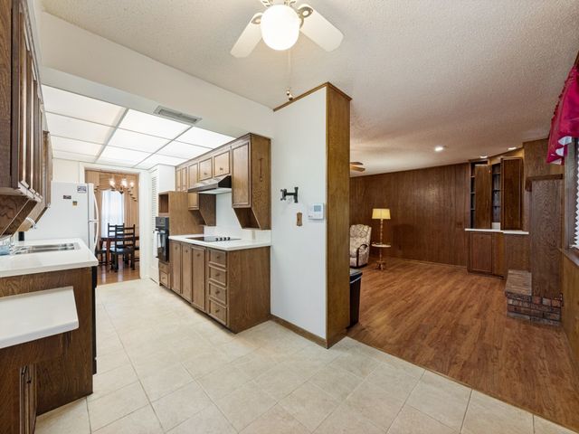 3818 Twin Falls Street, Irving, TX 75062