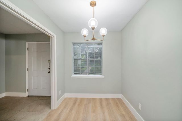 11550 Chimney Rock Road 521, Houston, TX 77035