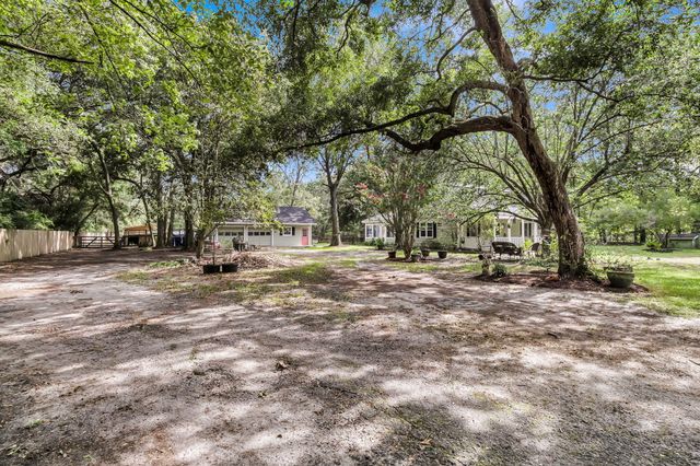 7971 Highway 162, Hollywood, SC 29449