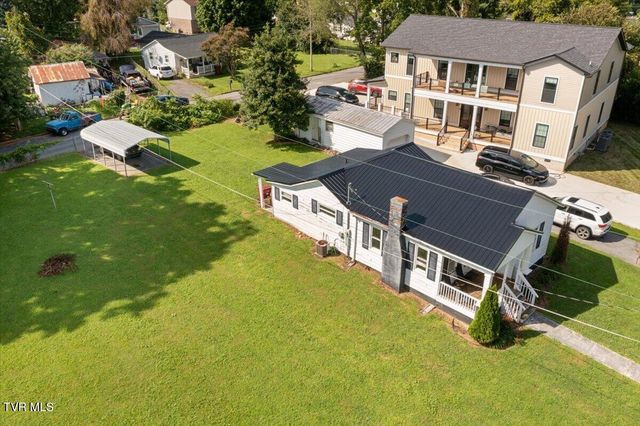 2409 Watauga Road, Johnson City, TN 37601