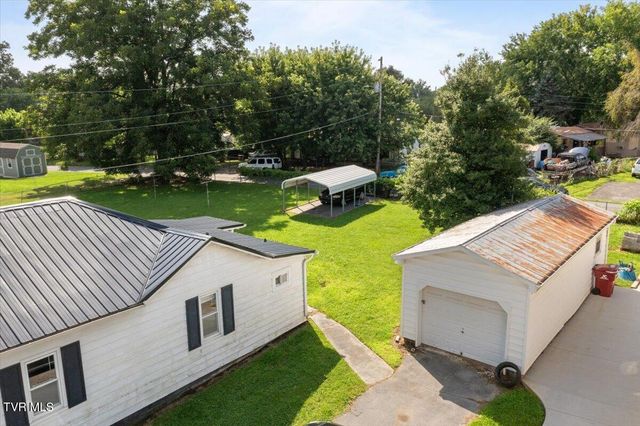 2409 Watauga Road, Johnson City, TN 37601