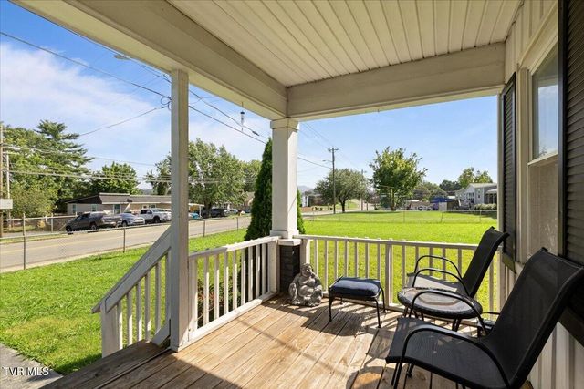 2409 Watauga Road, Johnson City, TN 37601