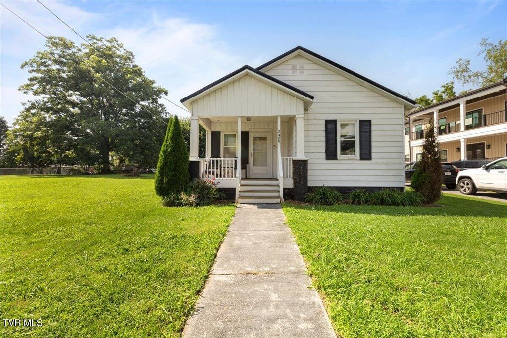 2409 Watauga Road, Johnson City, TN 37601