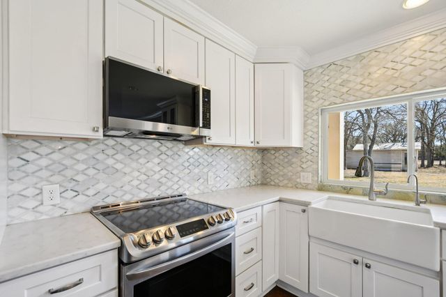 2906 Post River RD, Cedar Park, TX 78613