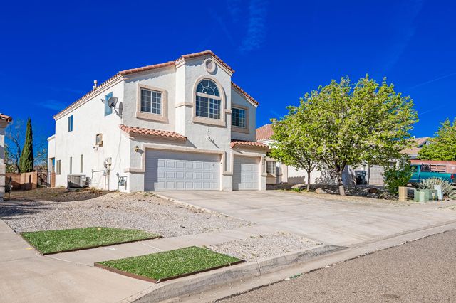 7068 Husky Drive NE, Rio Rancho, NM 87144