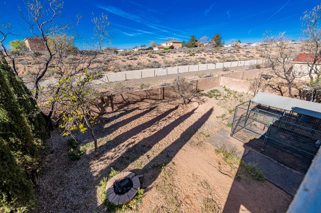 7068 Husky Drive NE, Rio Rancho, NM 87144