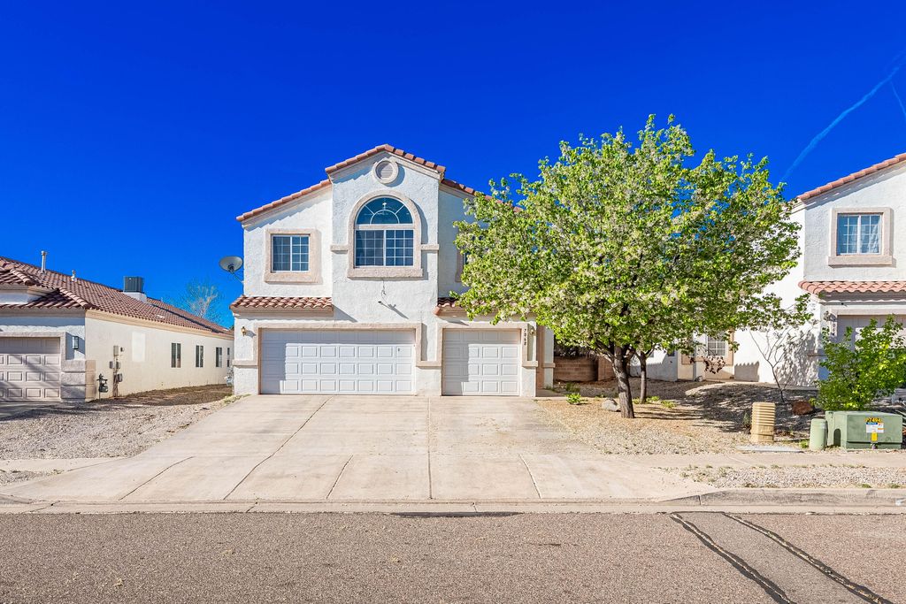 7068 Husky Drive NE, Rio Rancho, NM 87144
