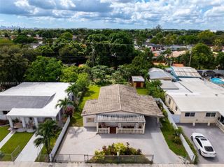 648 E 56th St, Hialeah, FL 33013