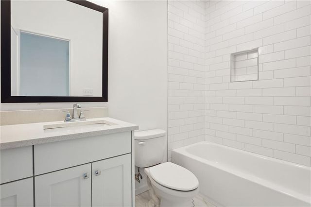 112 Cottage Gate Lane, Roswell, GA 30076