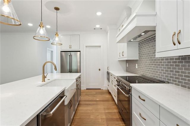 112 Cottage Gate Lane, Roswell, GA 30076