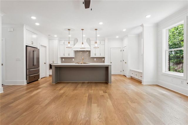 112 Cottage Gate Lane, Roswell, GA 30076