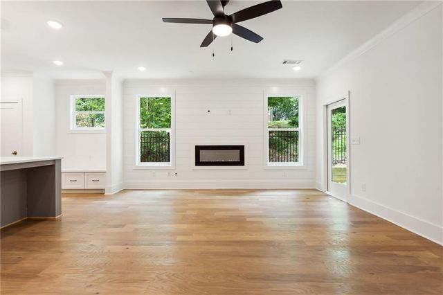 112 Cottage Gate Lane, Roswell, GA 30076