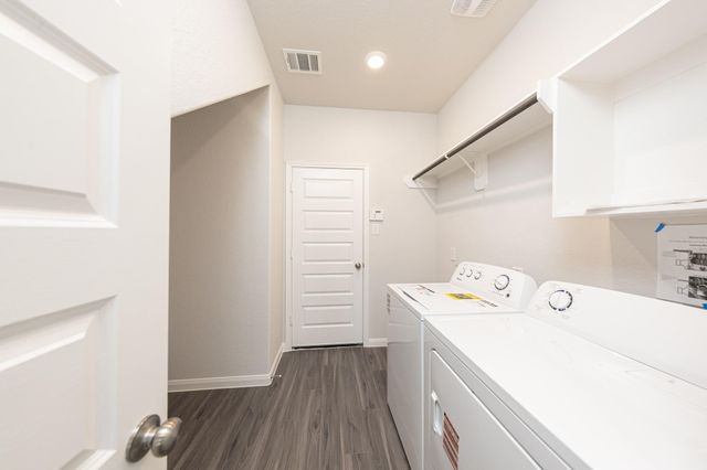 3044 Mistflower Trail, Brookshire, TX 77423