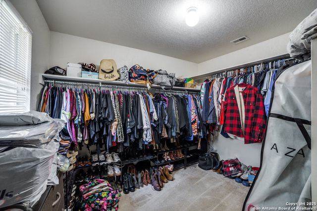 10323 Medio, San Antonio, TX 78245