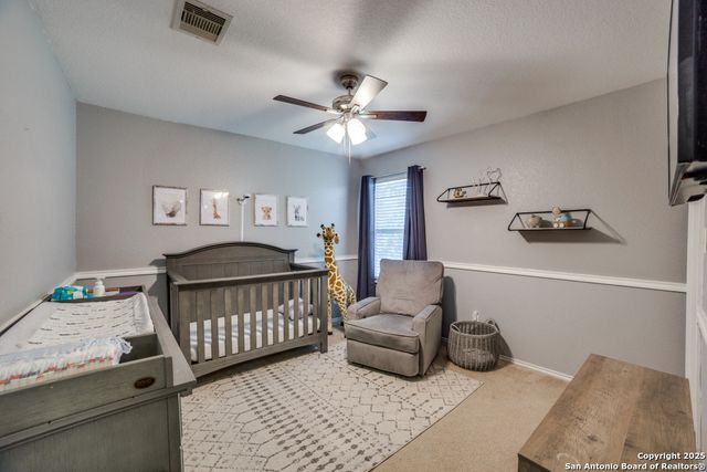 10323 Medio, San Antonio, TX 78245