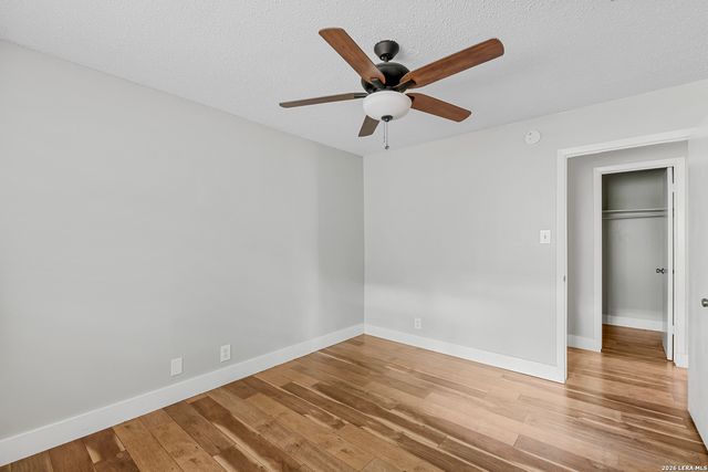 1218 S Main Street, Boerne, TX 78006