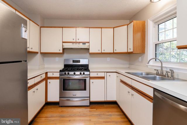 218 TUDOR DR, Winchester, VA 22603