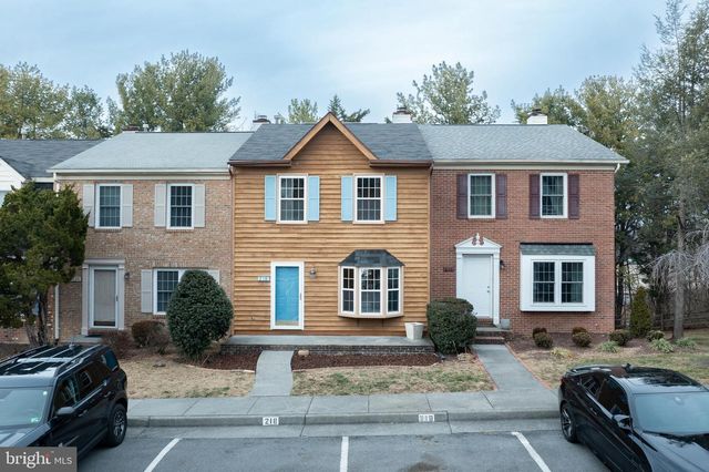 218 TUDOR DR, Winchester, VA 22603