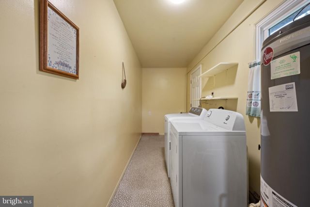38 NORTHGATE LN, Willingborough, NJ 08046