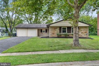 38 NORTHGATE LN, Willingborough, NJ 08046