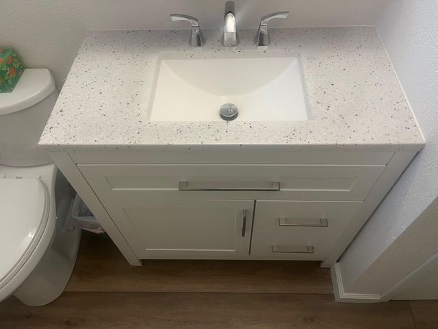 7704 Hendricks Place, Merrillville, IN 46410