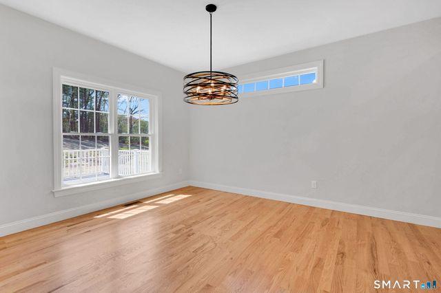 35 Liberty Lane, Enfield, CT 06082