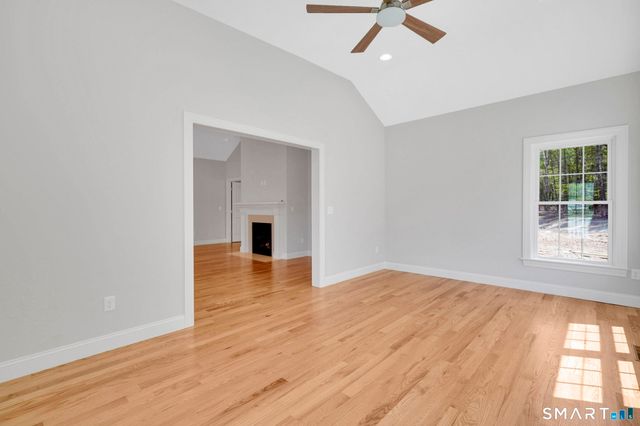 35 Liberty Lane, Enfield, CT 06082