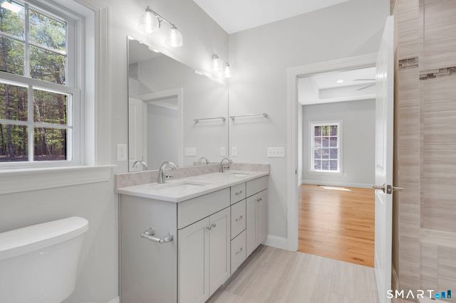 35 Liberty Lane, Enfield, CT 06082