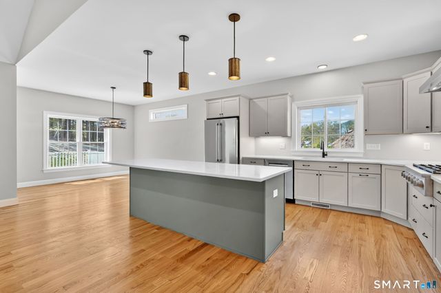 35 Liberty Lane, Enfield, CT 06082