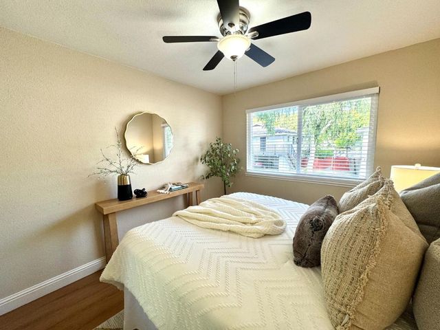 5703 Playa Del Rey 4, San Jose, CA 95123