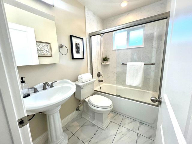 5703 Playa Del Rey 4, San Jose, CA 95123