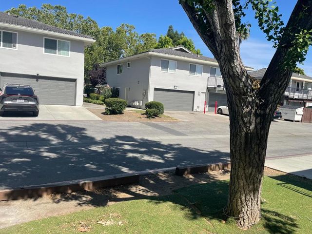5703 Playa Del Rey 4, San Jose, CA 95123