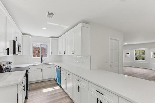 2744 Preston Drive, Decatur, GA 30034