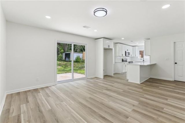 2744 Preston Drive, Decatur, GA 30034