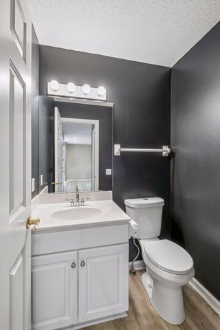 15003 Windemere Lane, Burnsville, MN 55306