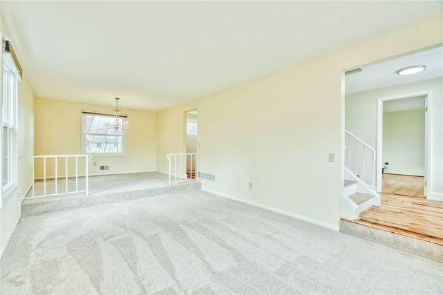 136 Chimney Hill Road, Greece, NY 14612