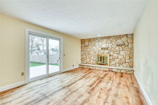 136 Chimney Hill Road, Greece, NY 14612