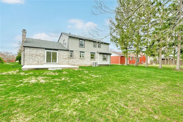 136 Chimney Hill Road, Greece, NY 14612