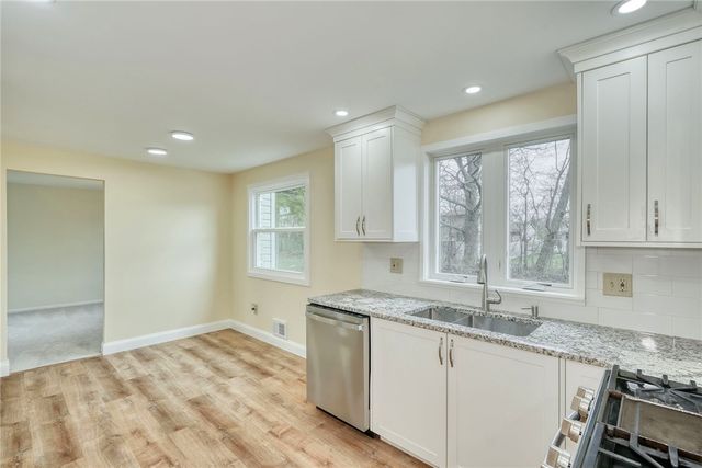 136 Chimney Hill Road, Greece, NY 14612