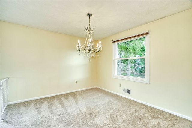 136 Chimney Hill Road, Greece, NY 14612