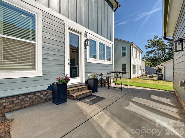 2216 Catalina Avenue, Charlotte, NC 28206