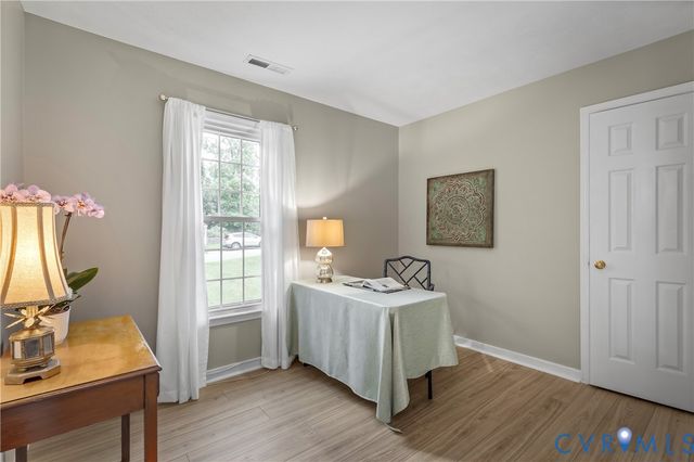 9301 Timber Hollow Ct, Henrico, VA 23060