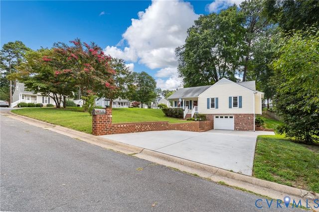 9301 Timber Hollow Ct, Henrico, VA 23060