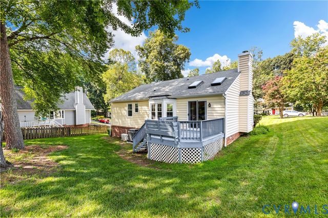 9301 Timber Hollow Ct, Henrico, VA 23060
