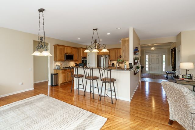 11525 Windsor Court, Huntley, IL 60142