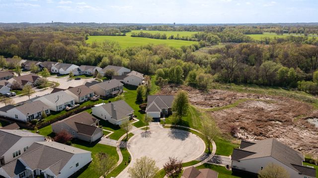 11525 Windsor Court, Huntley, IL 60142