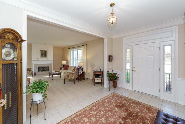 11525 Windsor Court, Huntley, IL 60142