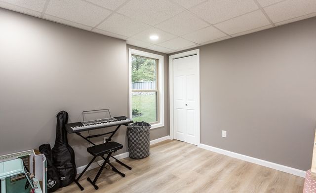 56 Harcourt Ave, Lakeville, MA 02347