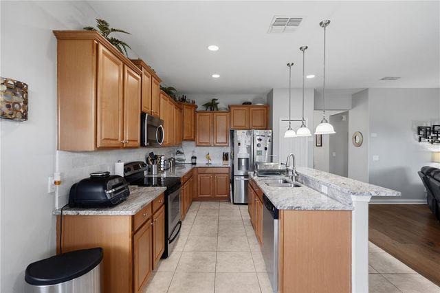 2317 CROSSTON CIRCLE, Orlando, FL 32824